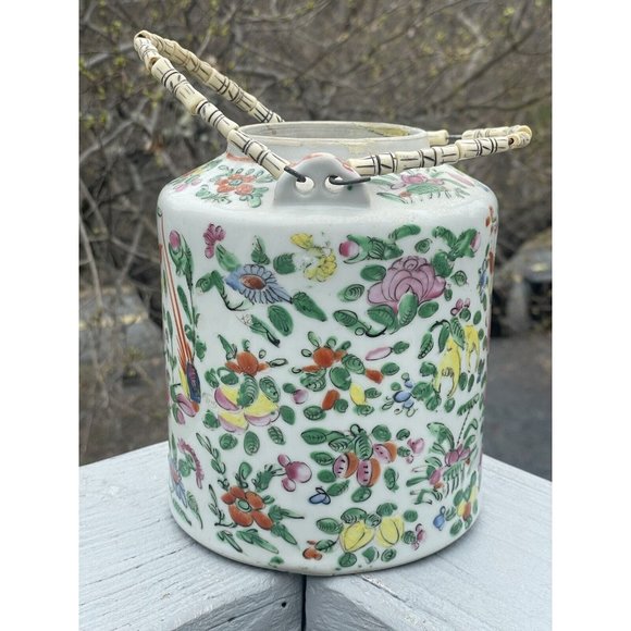 Antique Chinese Porcelain Famille Rose Hand Painted Teapot Qing - Republic - Picture 3 of 16